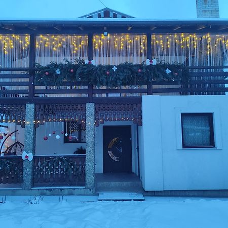 Апартаменты Карпатський куточок Славское Экстерьер фото